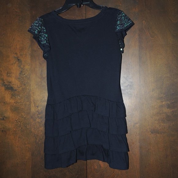 Basic Editions Bundle of 3 Cap Sleeve, Sequin Embellished & Ruffle Bottom Tunics - Picture 3 of 4